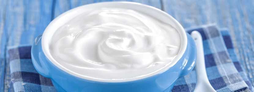 Health Benefits of Curd, Uses And Its Side Effects