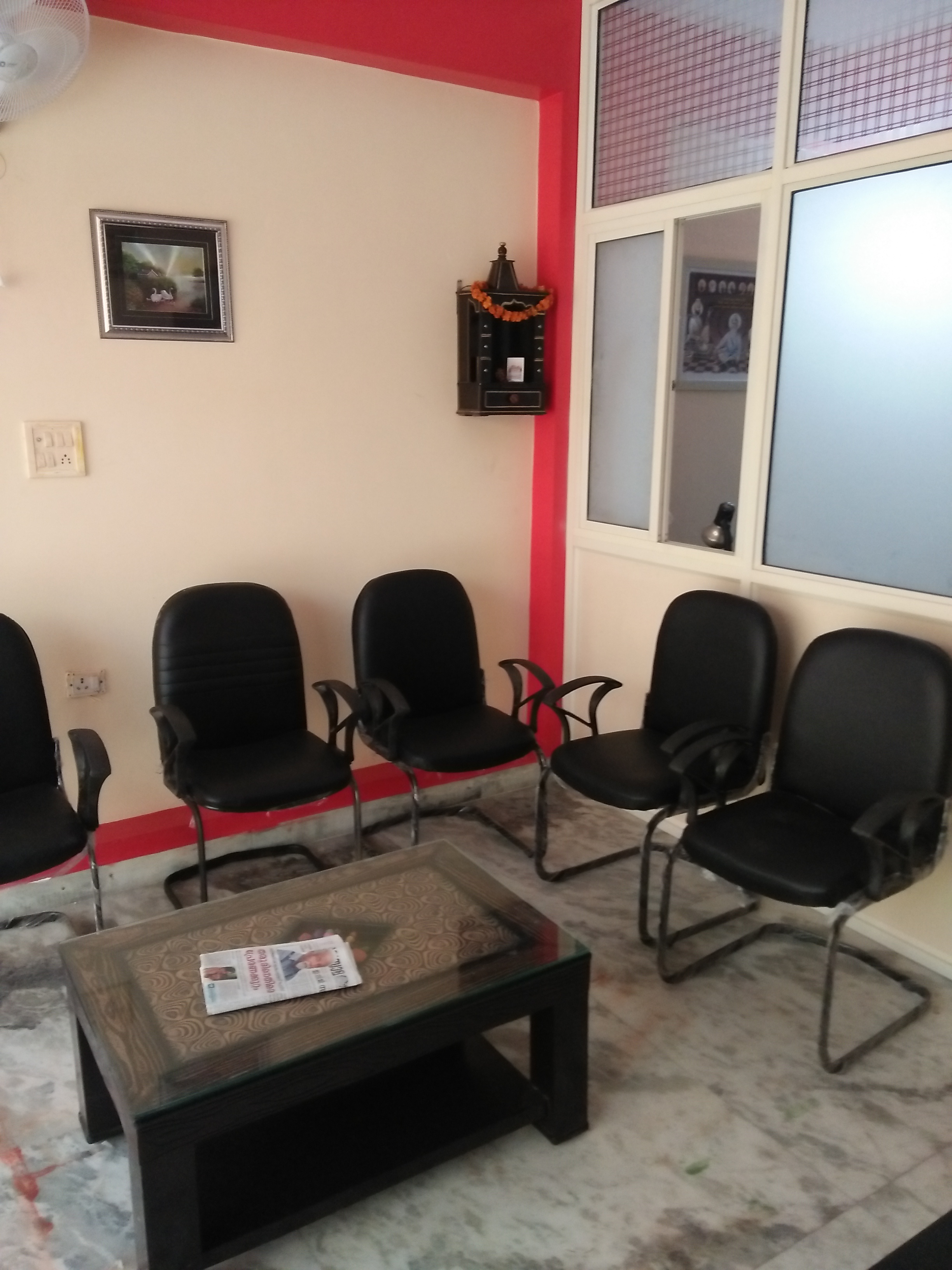 Dr. Singh's Clinic Image 4