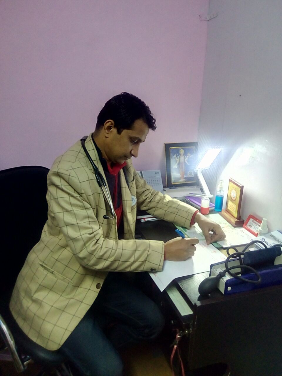 Dr. Vikas Gupta - Ayur Health Care Image 2