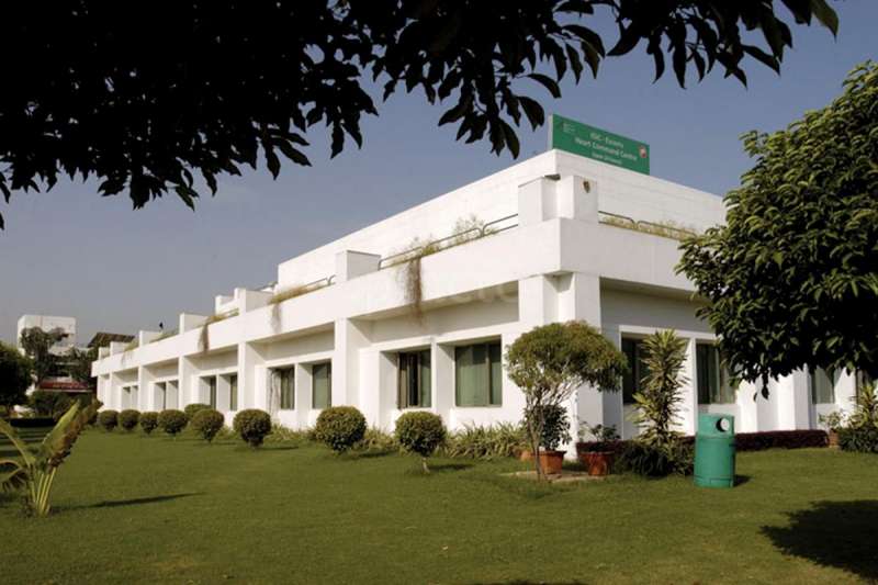 Indian Spinal Injuries Center Image 1