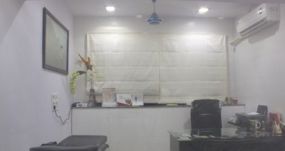Dr. Pavaskars Skinic & Transforme Cosmetic Center Panchpakhadi Image 1