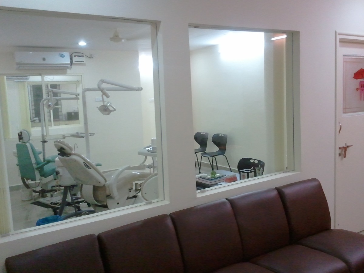 Denta GLO Dental Clinic And Implant... Image 1