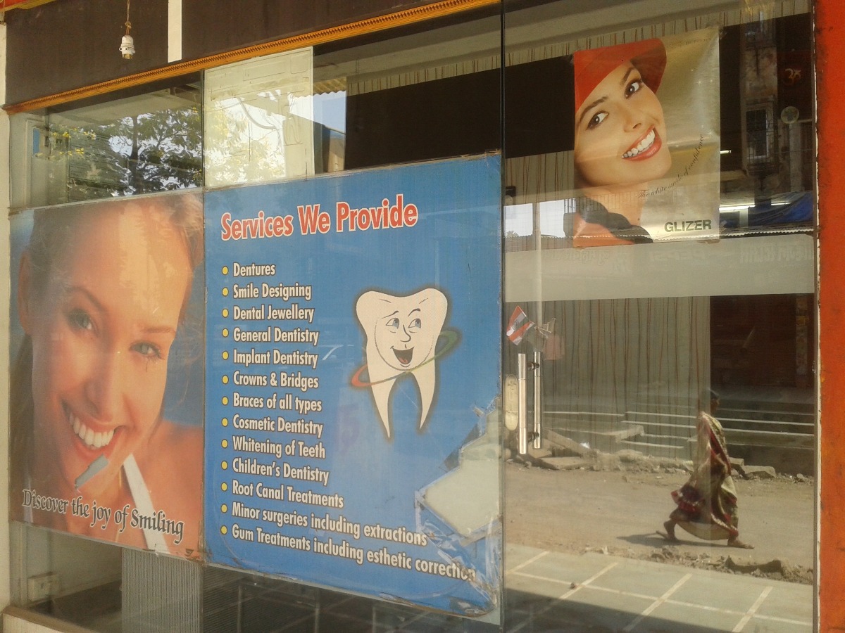 Sai Smilecare & Dental Implant Center Image 1