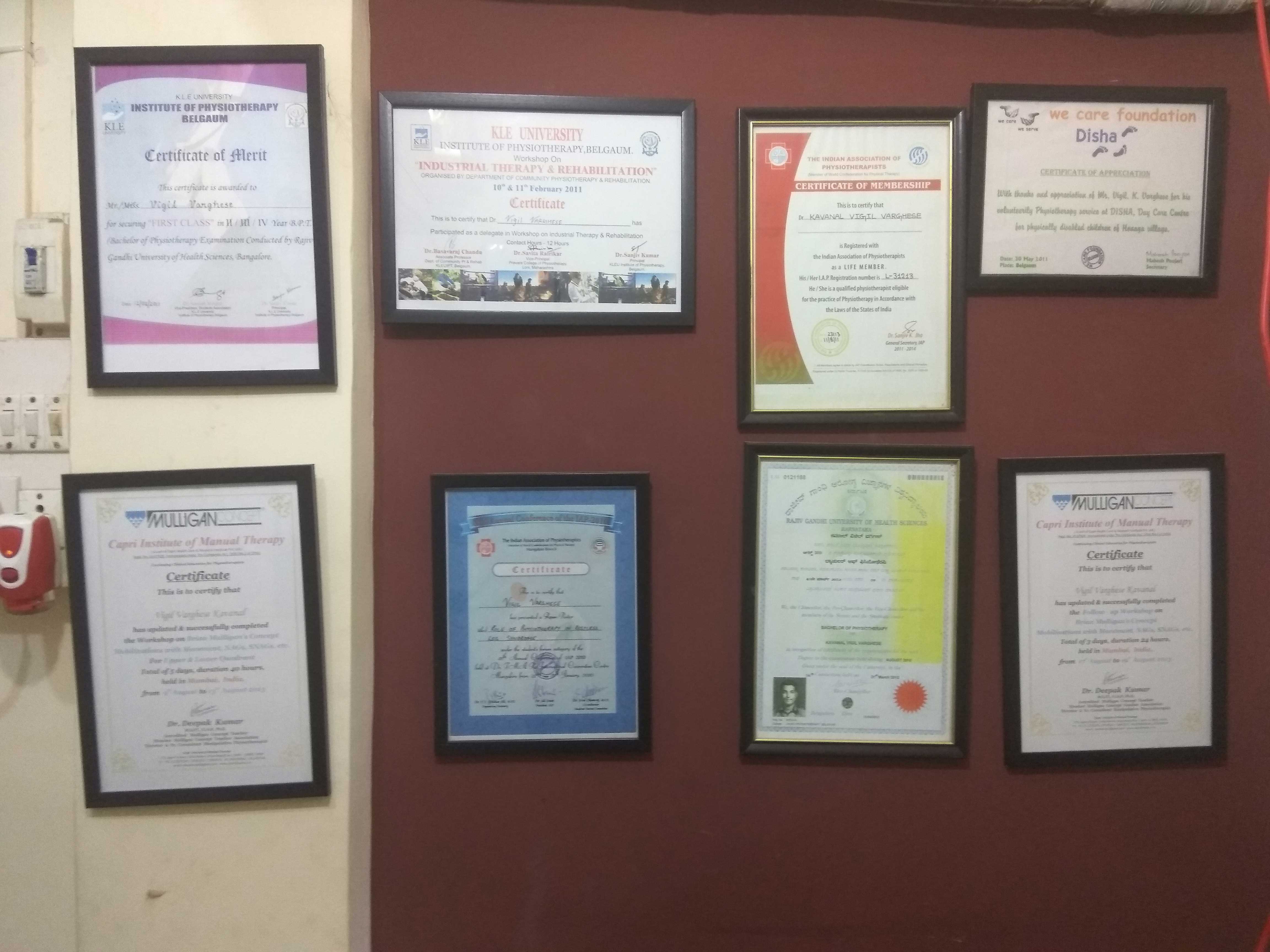 Dr. Vigil's Advanced Physiotherapy, Acupuncture and Rehab Clinic Image 3