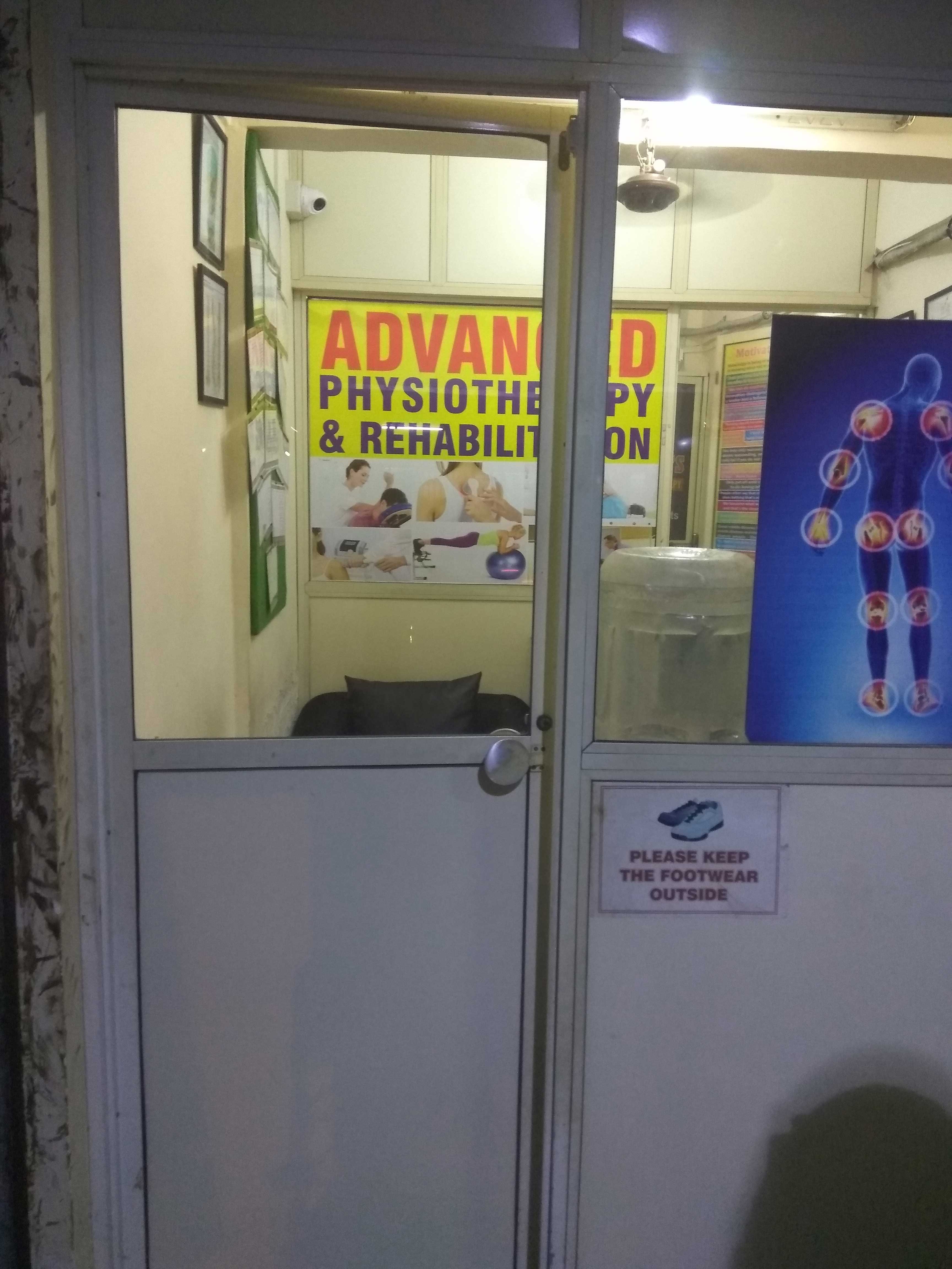 Dr. Vigil's Advanced Physiotherapy, Acupuncture and Rehab Clinic Image 1