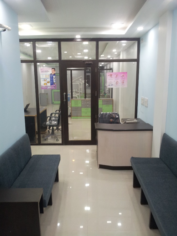 Curemax Multispeciality Dental Clinic Image 6