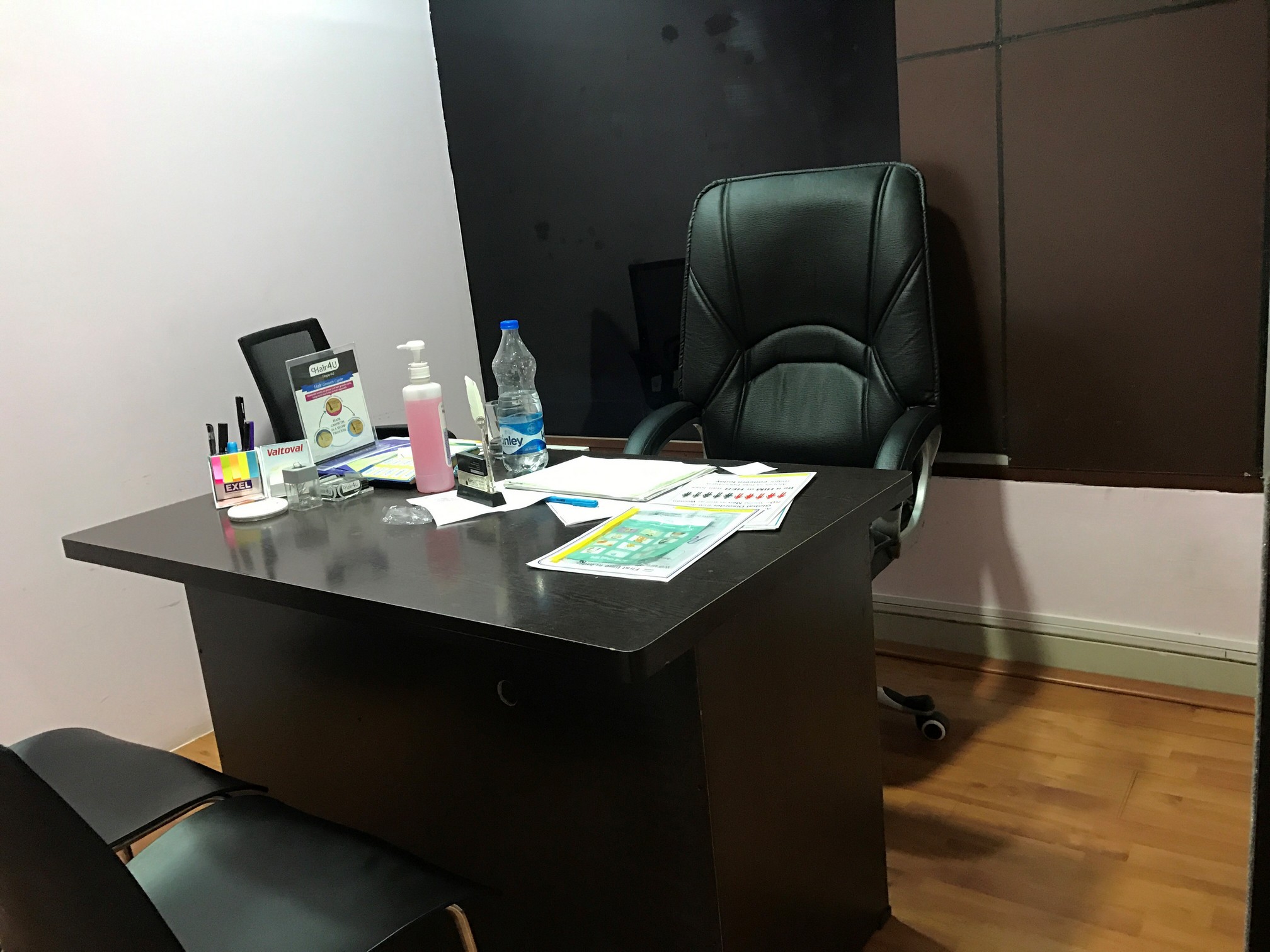 Reniu Hair Transplant Cosmetology & Skin Clinic Image 3