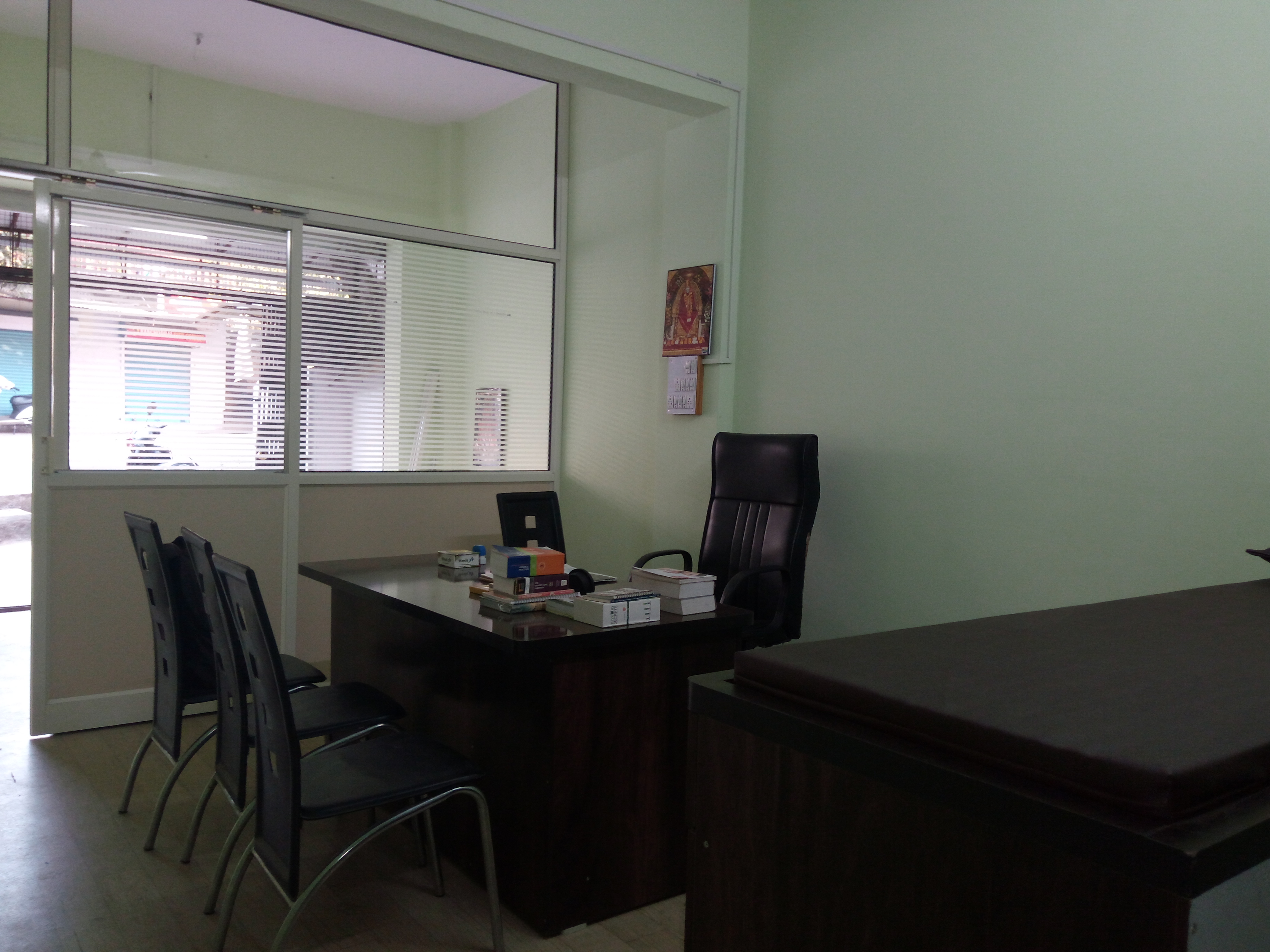 Sukhkarta Family Clinic Image 4
