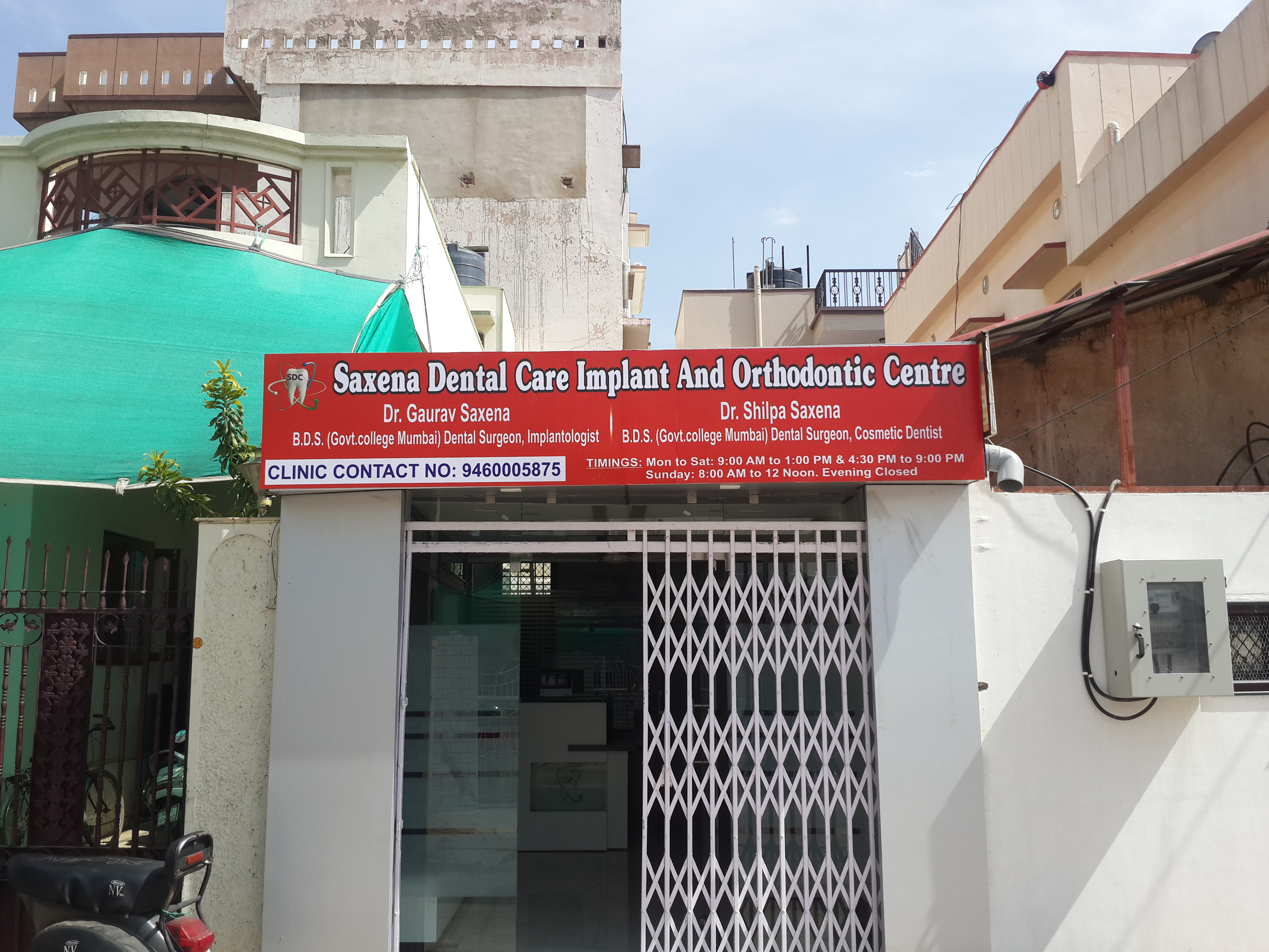 saxena Dental Care implant &orthodontic centre Image 1