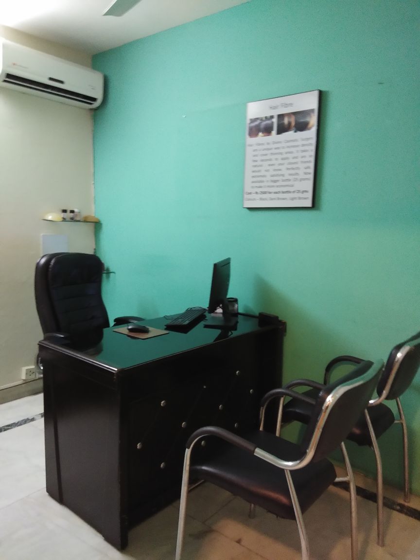 Divine Cosmetic Surgery Image 1