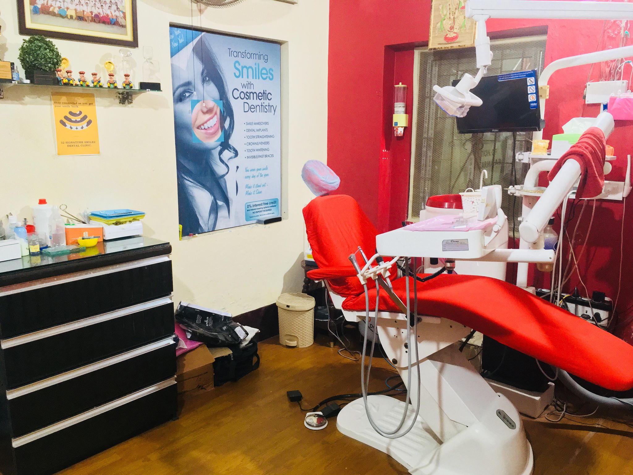 32 Signature Smiles Multispeciality Dental clinic & Implant Centre Image 12