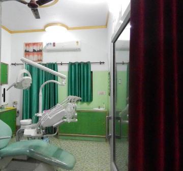 Priyesh Dental Clinic Image 1