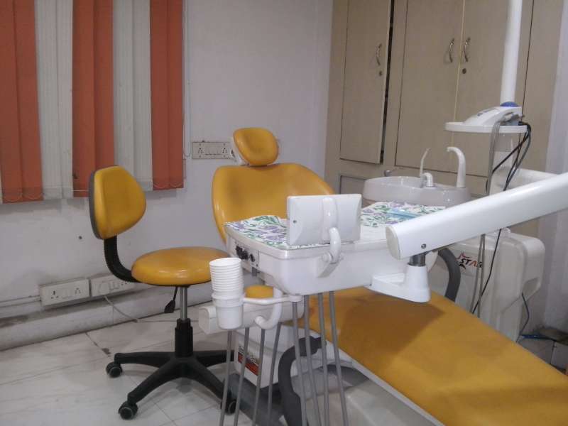 Rushi Dental Care Image 1