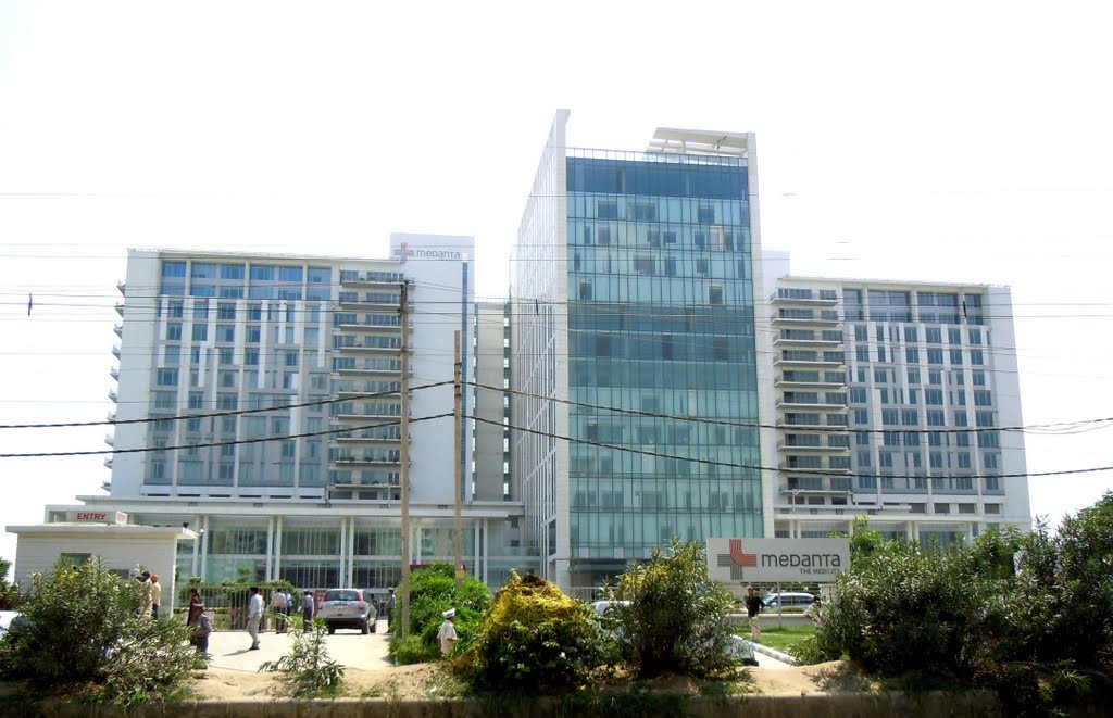 Medanta-The Medicity Image 1