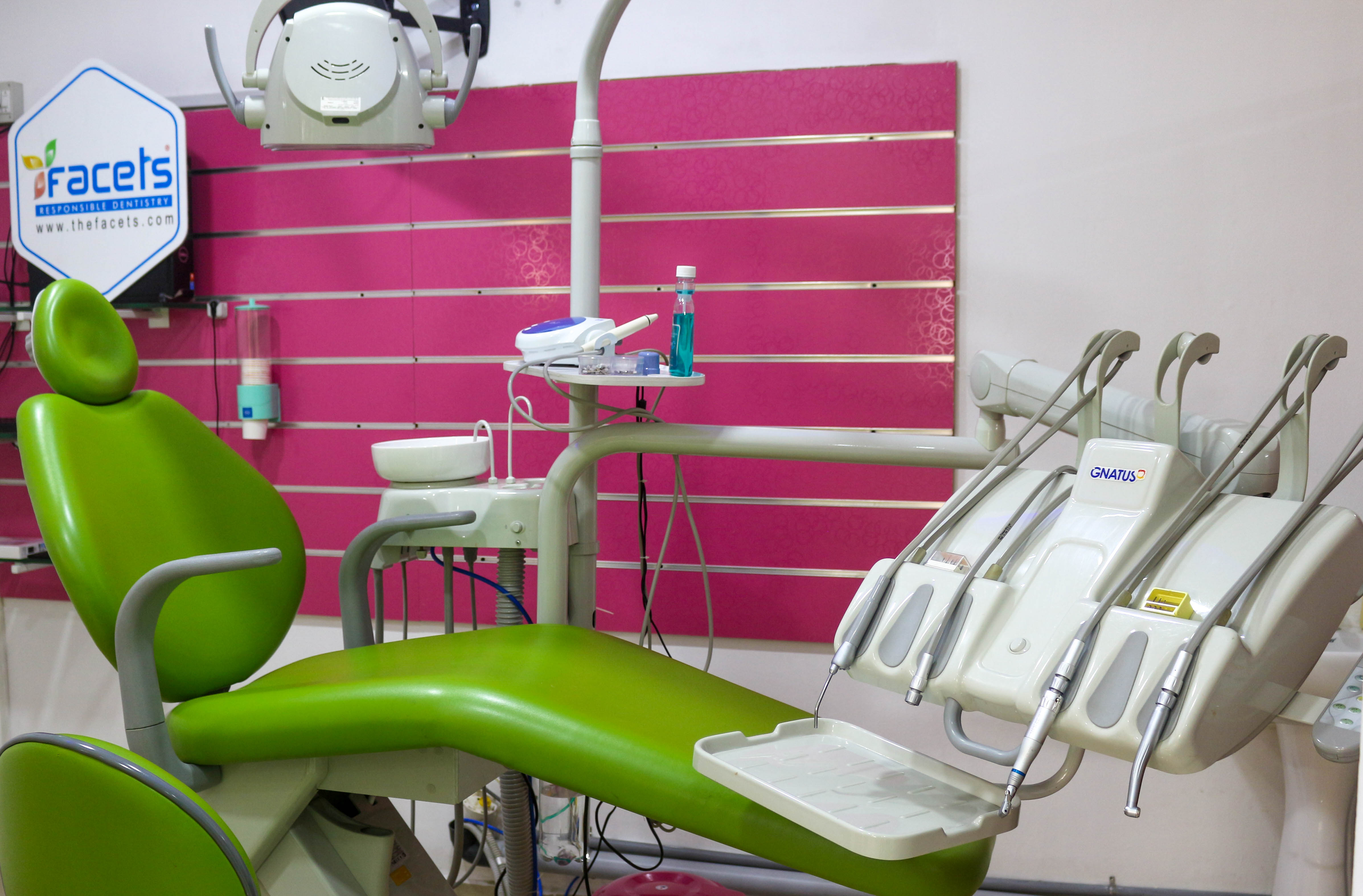 Facets Dental Clinic- Edappally Image 1