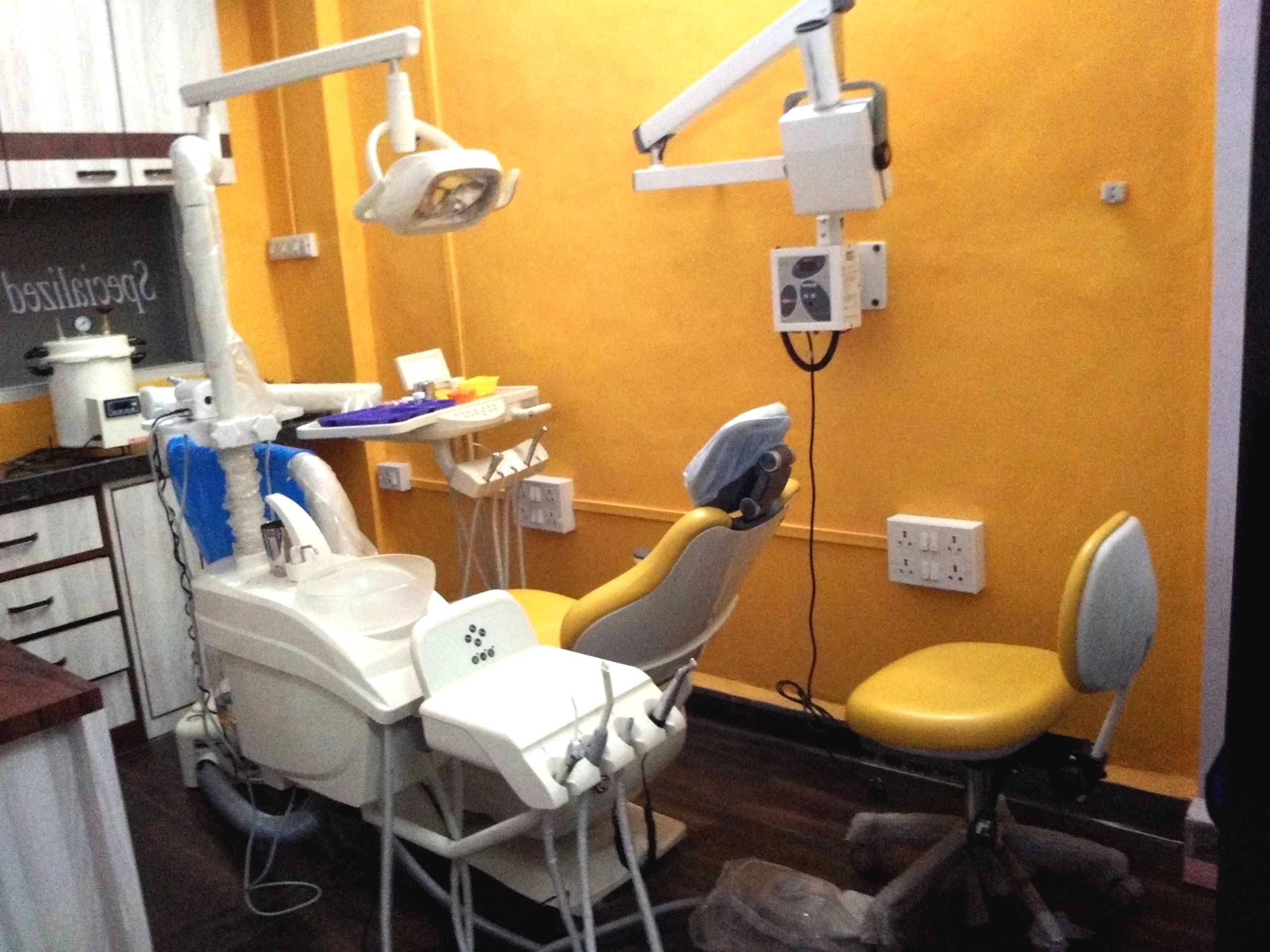 Pearl Specialized Dental & Physiotherapy Clinic Image 3
