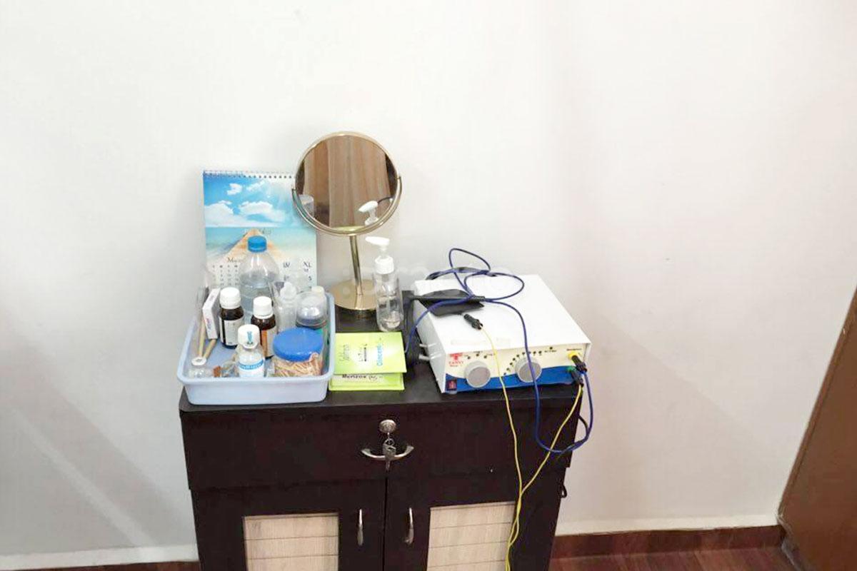 Radiant Skin & Hair Clinic Image 2