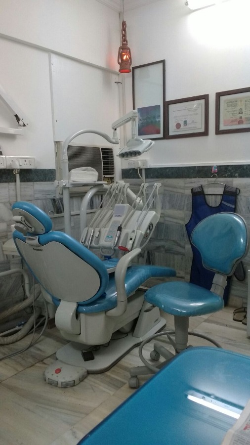 Jainam Dental Clinic, Dr. Aasav Shah Image 1