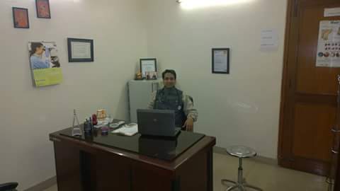 Dr. Rajesh Aggarwal's Skin Hair Nail Laser Clinic Image 3
