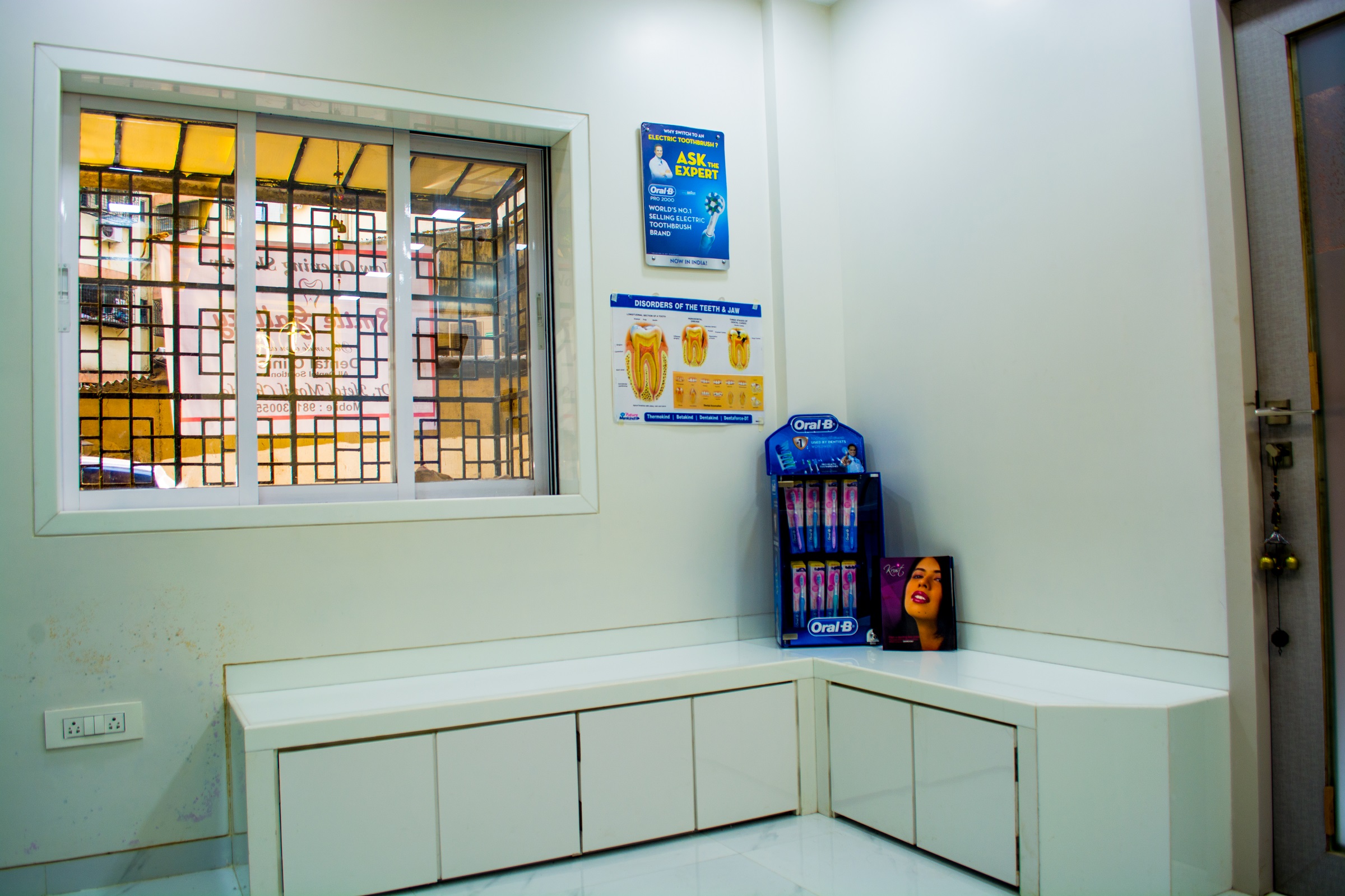 Smile Gallery Dental Clinic Image 9
