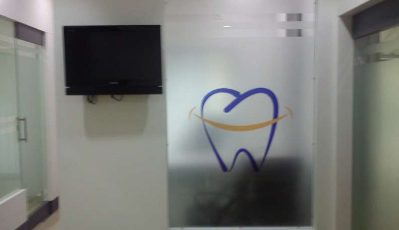 Pharande Multispeciality Dental Clinic Image 2