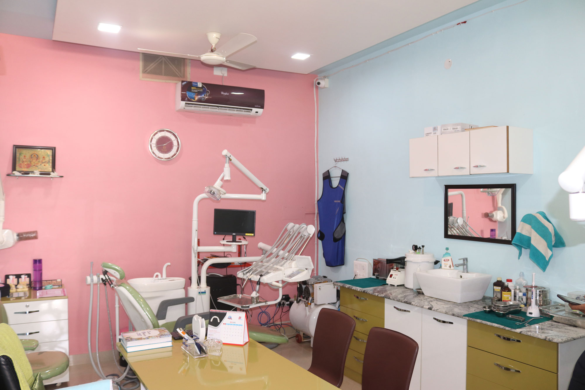 HAPPY SMILES DENTAL CARE Image 4