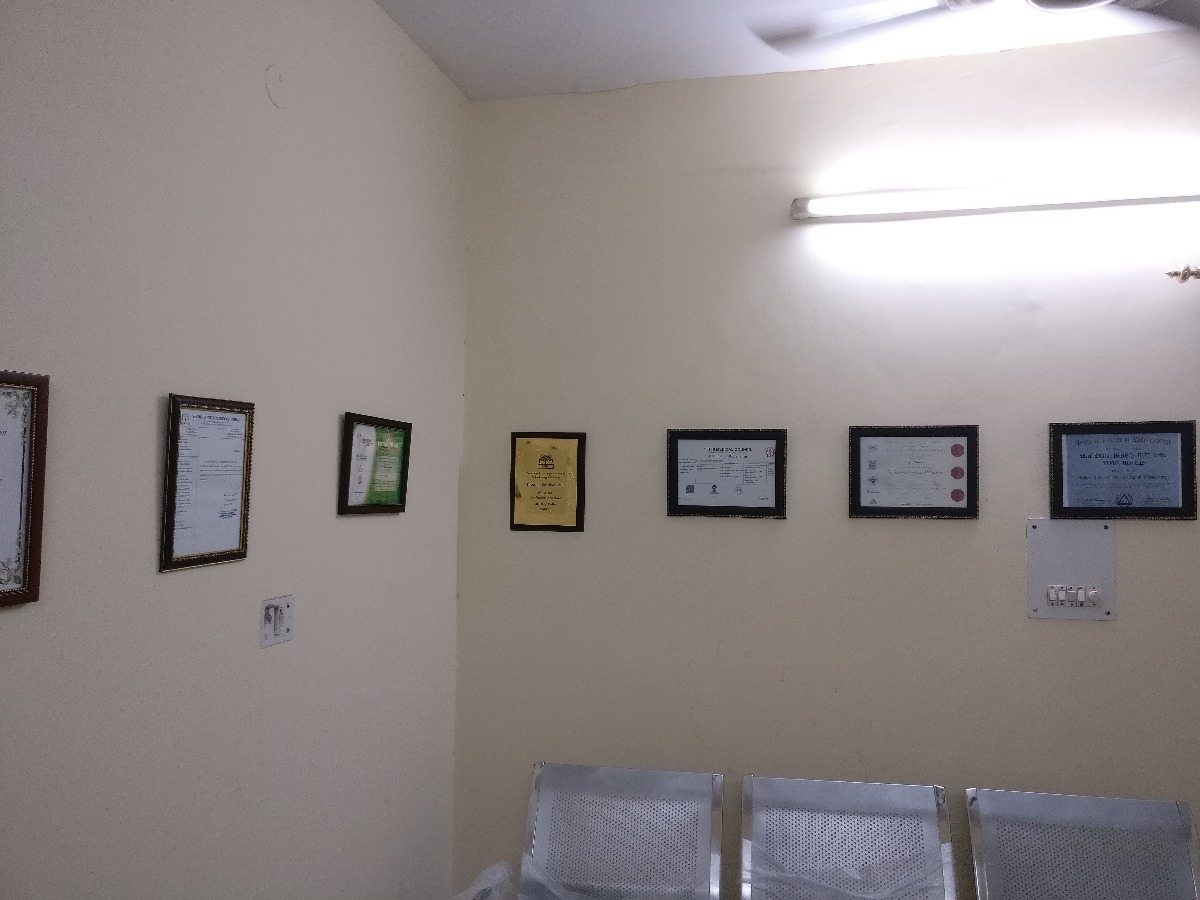 Center For Endocrinology Diabetes Arthritis & Rheumatism (CEDAR) Clinics Image 2