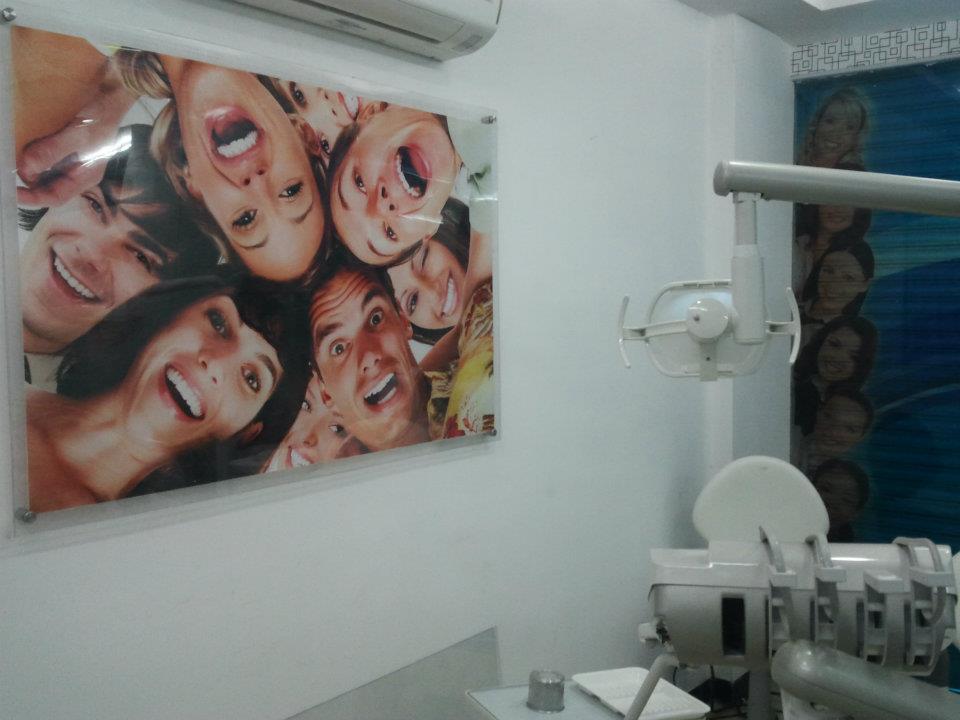 Ritzy Dental And Cosmetic Lounge Image 3