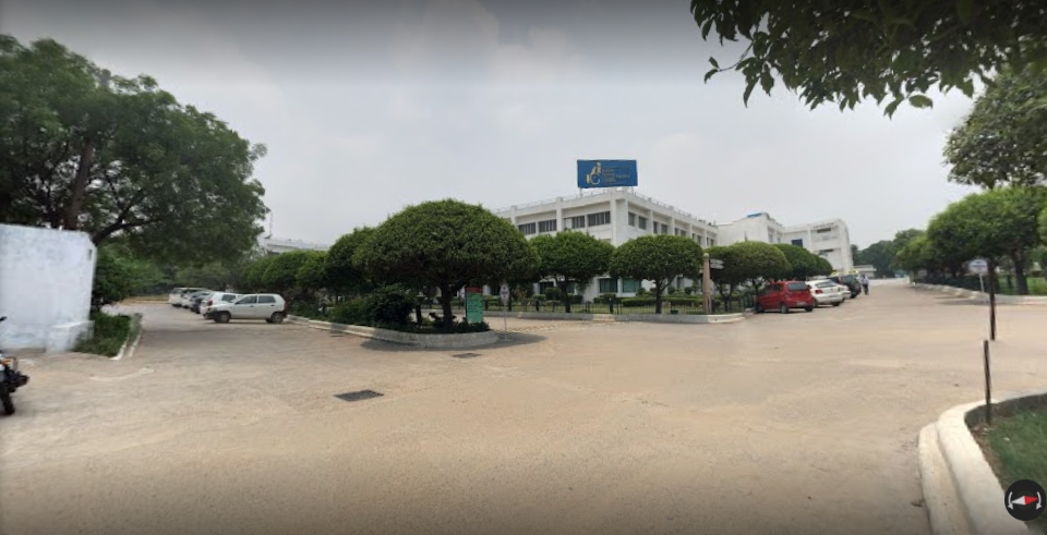 Indian Spinal Injuries Center Image 3