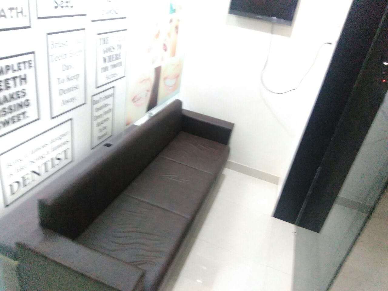 YADAV DENTAL CLINIC Image 4