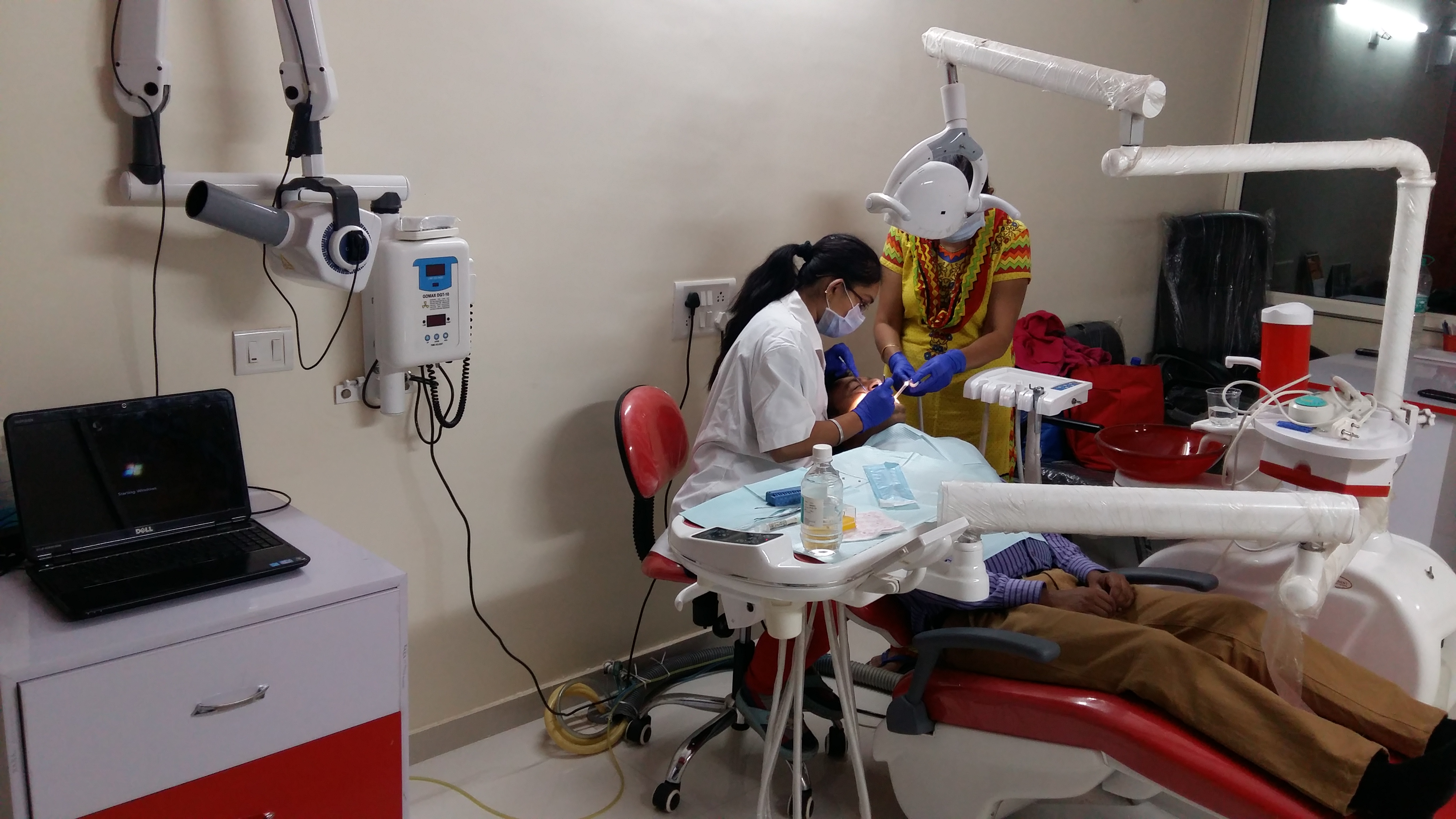 HAPPY MULTI SPECIALITY DENTAL CLINIC Image 3