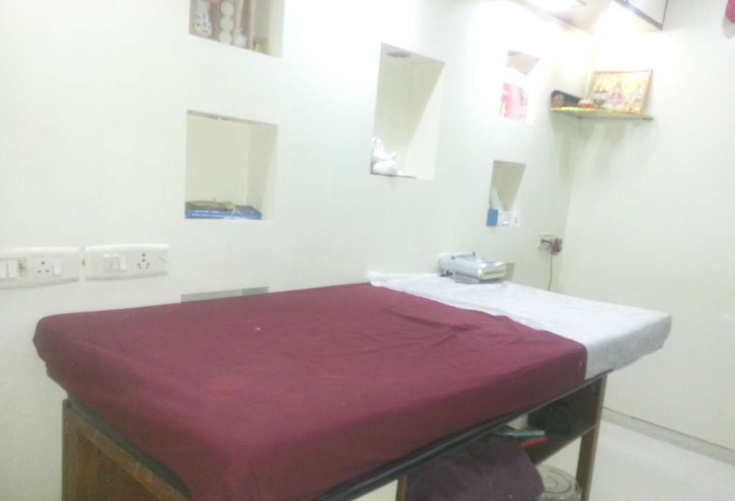 Sarla's Skin Cure N Care Image 1