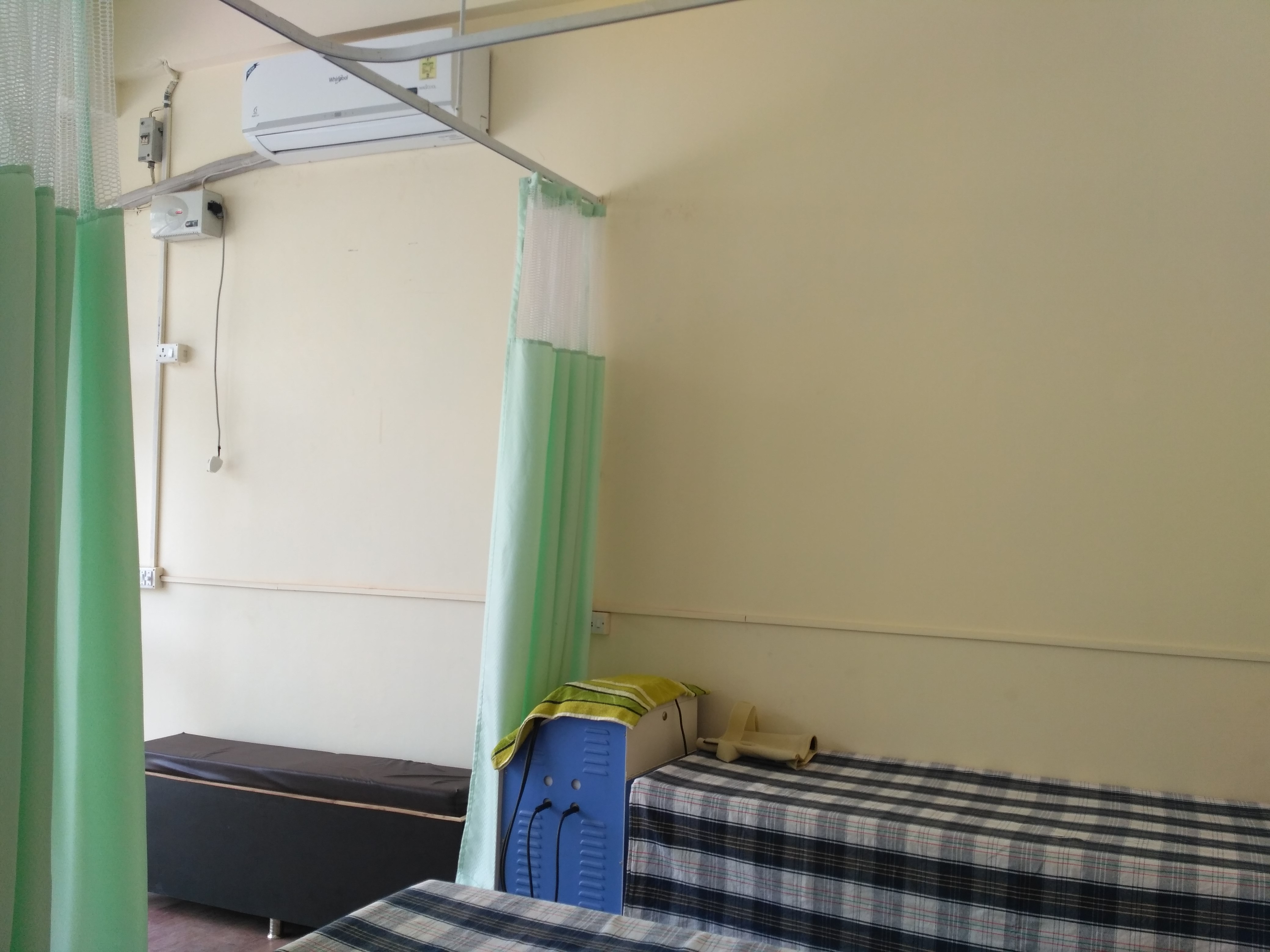 D.L.Physiotherapy Centre Image 2