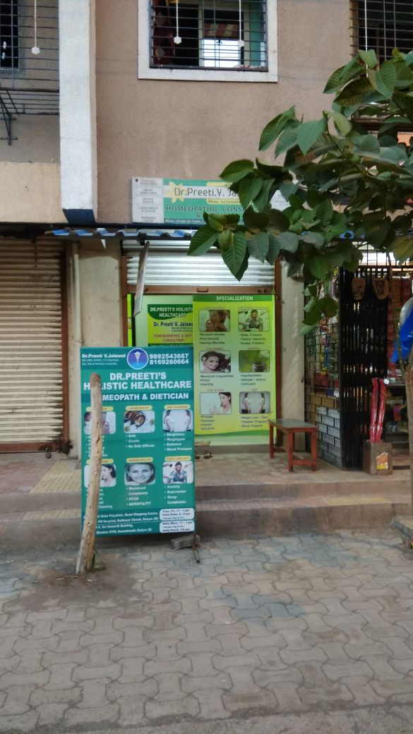Dr.Preeti's Holistic HealthCare Clinic Image 2